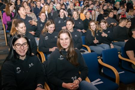 Naj športniki Kamnika za leto 2023 Lovro Planko in Maruša Mišmaš Zrimšek ter ekipa odbojkaric Calcit Volleya (8)